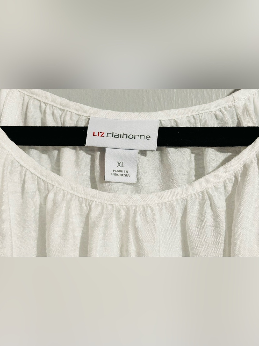 Liz Claiborne White Peasant-Style Balloon Sleeve Tiered Tunic , XL - Picture 2 of 6